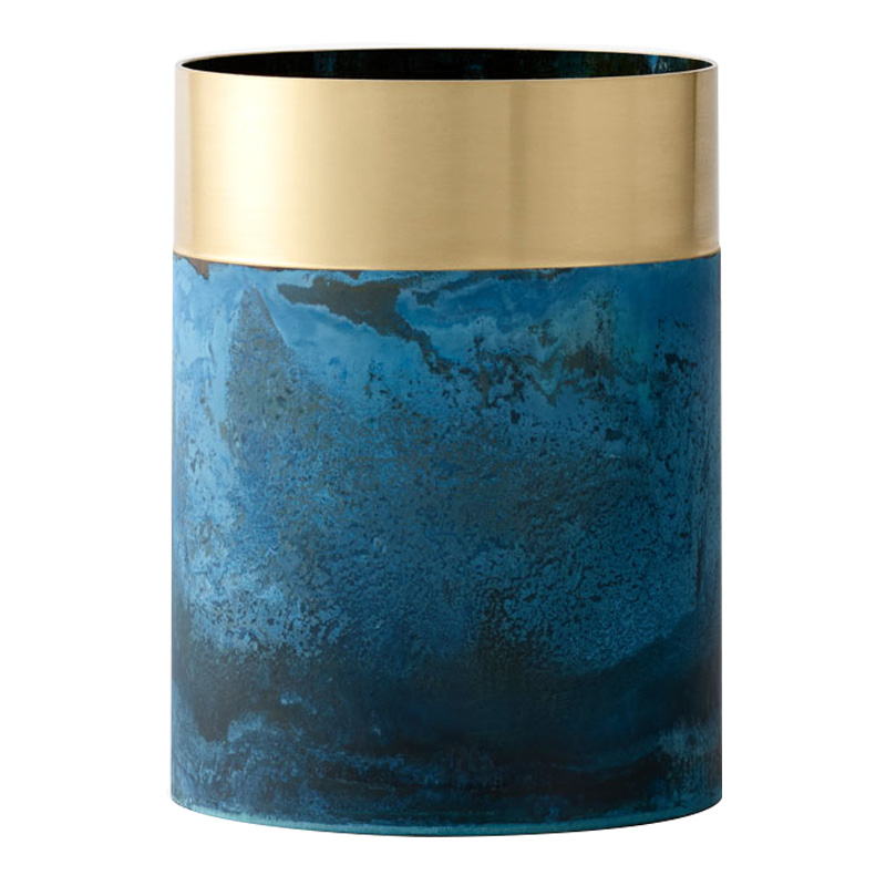 Vase, &Tradition — Doré, Ponio