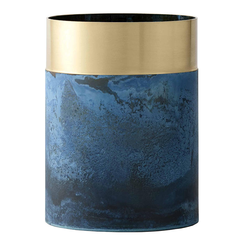 Vase, And Tradition — Bleu Nuit, Ponio